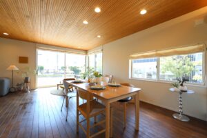 岡山市南区福成展示場